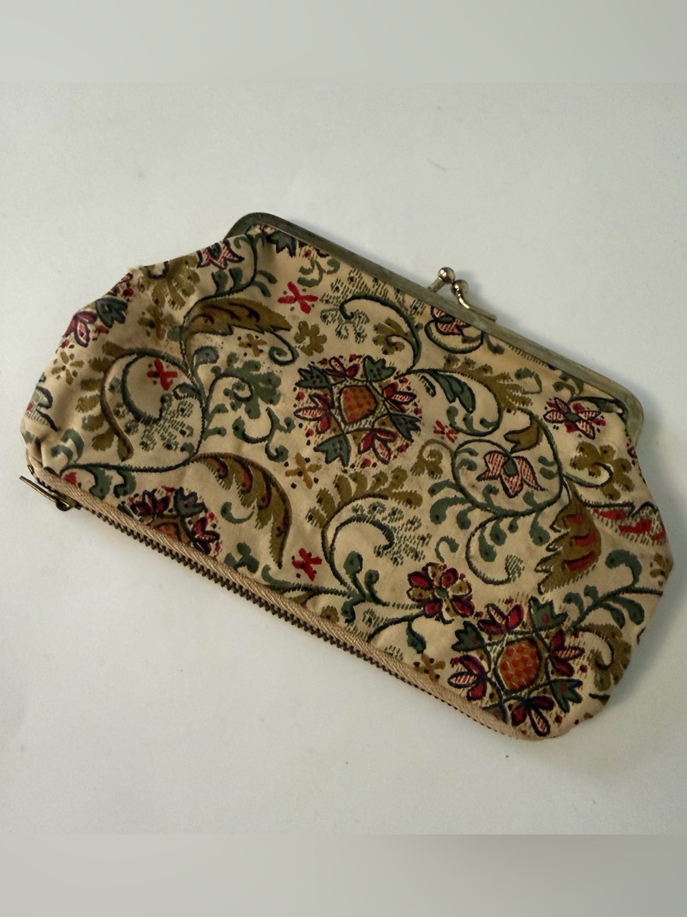 Vintage Brocade Tapestry Double Sided Kisslock Change Coin Purse Floral Zipper